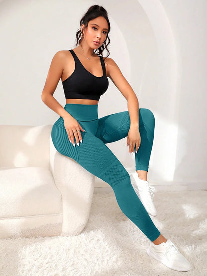 Modelujące legginsy bezszwowe – efekt push-up